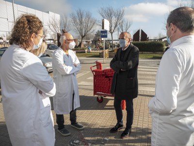 Com cada any, l’Ajuntament de Lleida col·labora d’aquesta manera amb el centre sanitari perquè cap infant es quedi sense joguina per Reis.