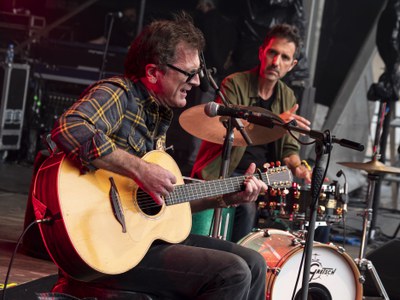 El músic dublinès torna a escena per presentar el seu àlbum 'Room to Fly'.