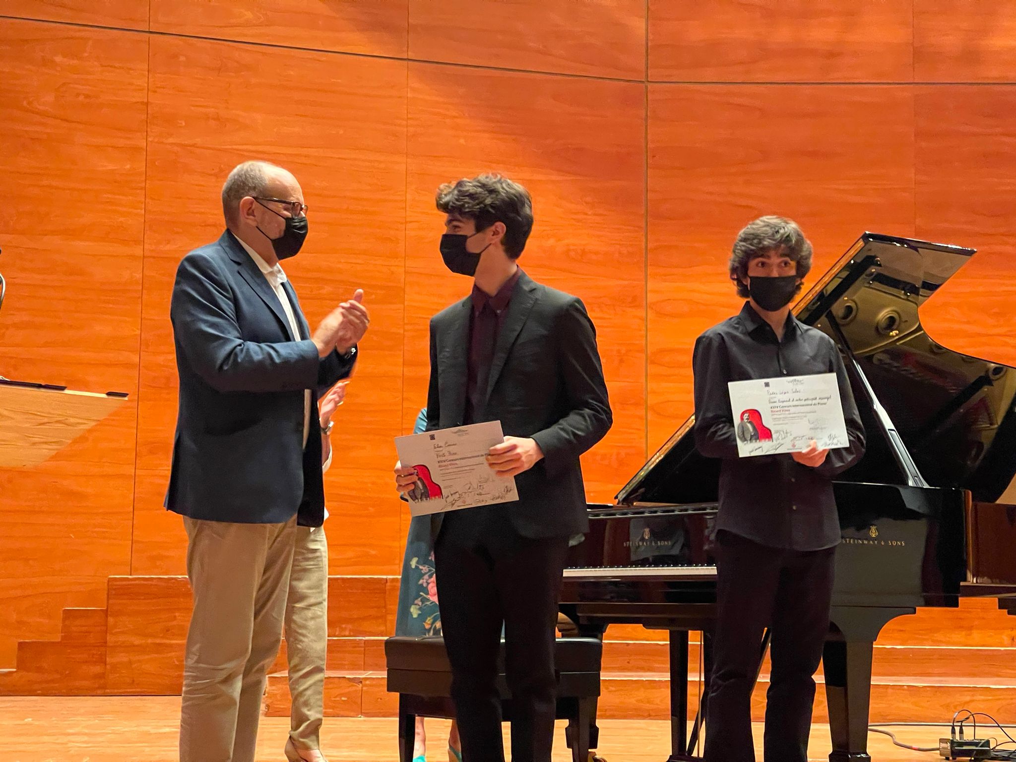 El regidor Jaume Rutllant ha lliurat el primer premi a Elia Cecino