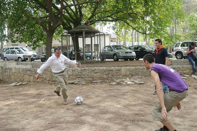Rondo de futbol a les Basses d'Alpicat.