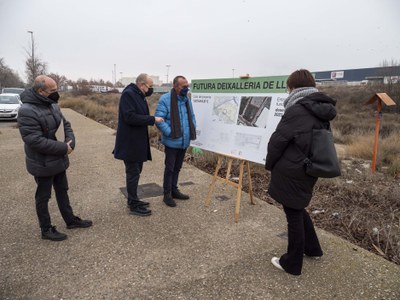 L'acte ha tingut lloc a l'espai on s'ubicarà aquest equipament.