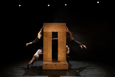 La companyia catalana de circ Eia, també present a Feten 2022, aquest dissabte, a les 20 h, al Teatre de la Llotja, amb l’espectacle ‘Nuye’.