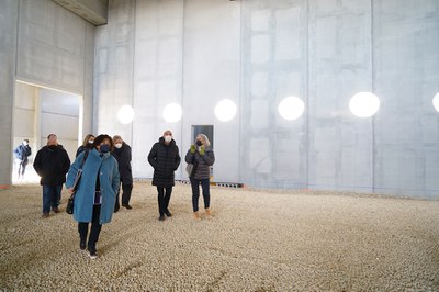 Un moment de la visita a l'interior de l'edifici.