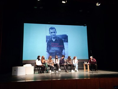 Llibert Tarragó ha presentat el llibre "Heretar Mauthausen" i ha participat en un col·loqui amb els estudiants.