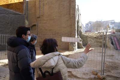 Es condicionarà la zona, després de l'enderroc dels immobles de la plaça del Dipòsit, també per la banda del carrer Assalt.