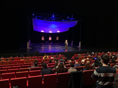 A la jornada sTTriPtease s’ha pogut descobrir tot el que amaga el nou espectacle de la Companyia de Comediants la Baldufa sota la direcció de la Sol ….