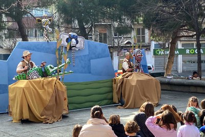 La Baldufa ha representat l'espectacle 'Safari' abans de presentar l'Enre9 al públic assistent.