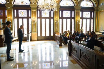 L'acte ha tingut lloc al Saló de Sessions.