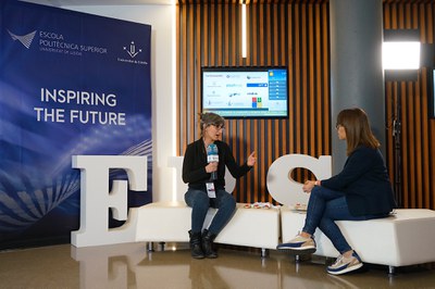 La tinent d'alcalde Sandra Castro, entrevistada per Lleida TV, que ha emès en directe el concurs.