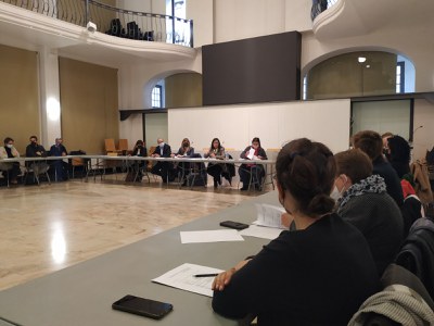 La reunió s'ha realitzat a la Sala Alfred Perenya de la Regidoria de Ciutat i Cultura..
