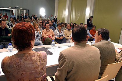 Més de 200 treballadors van assistir a cursos de formació en el curs 2004-2005..