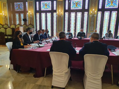 Fotografia de la Junta Local de Seguretat celebrada avui al Saló de Sessions de la Paeria 2.