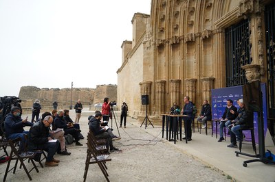 L’escenari principal on actuaran els caps de cartell s’instal·larà a la Seu Vella, perquè el festival vol rescatar l’origen del Centre Històric de Ll….