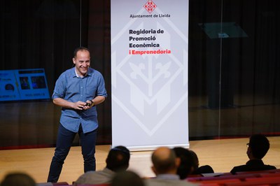 L'entrenador Lluís Cortés, a la 2a Jornada Empresarial celebrada a la Llotja. Cortés, seleccionador nacional de futbol femení a Ucraïna fins a l’inic….