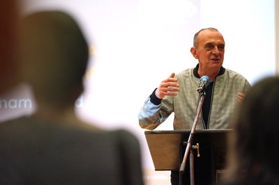 L'alcalde ha fet esment a la diversitat de creences i religions que conviuen a la ciutat de Lleida.