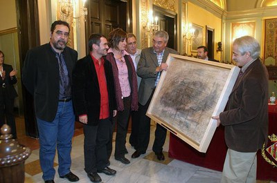 L'acte de lliurament, al Saló de Sessions de la Paeria..