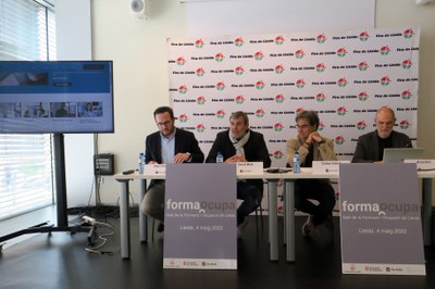 Presentació de FormaOcupa amb el regidor i president de l'IMO, D.Melé; el diputat C. Gibert; el vicepresident de la Cambra, M.Cerón, i el director de….