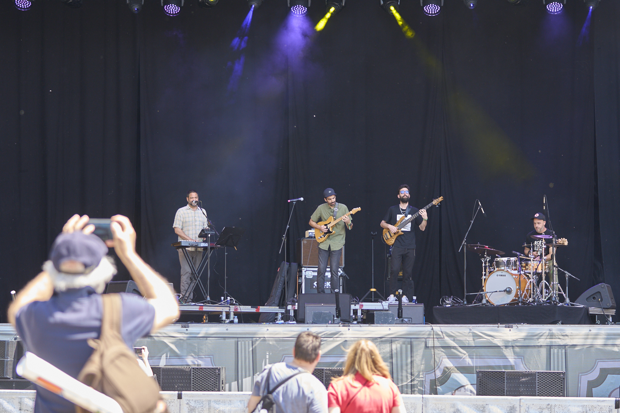 Els Food4Soul han portat les seves cançons d'arrel soul, jazz, hip hop i funk a l'escenari dels Camps Elisis