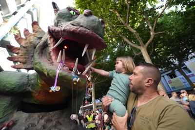 El Marraco, al capdavant de la desfilada..