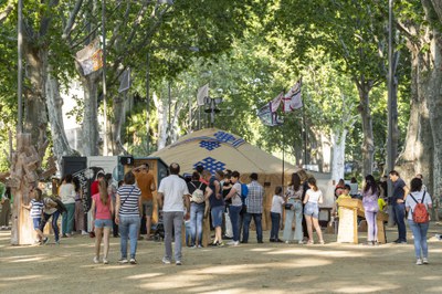 Els Secrets, dels Tombs Creatius, al Parc de Somriures dels Camps Elisis..