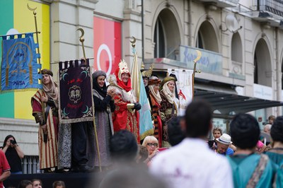 Unes 700 persones han participat enguany en la Festa de Moros i Cristians.