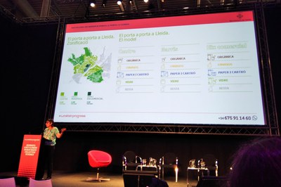 Esther Fanlo, en un moment de la seva intervenció..