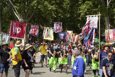 Els penons s'han dirigit a les respectives penyes, un cop dins del recinte.