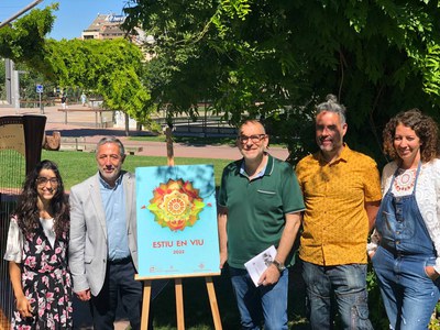 El cartell ha estat dissenyat per l'estudi lleidatà CactuSoup.