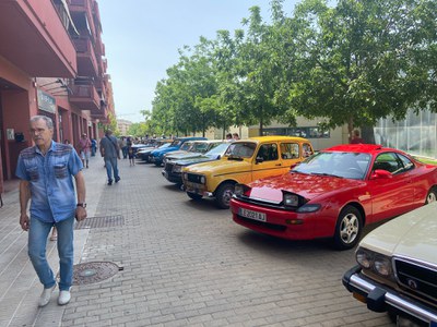 L'associació de cotxes antics han col·laborat amb la Diada de Balàfia exposant els seus models.