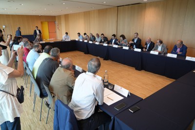 La reunió ha tingut lloc aquest matí a la sala Maria Rúbies de la Llotja.