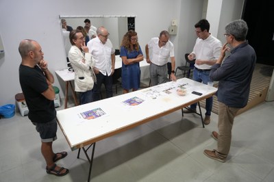 L'edifici de l'antic convent de Santa Teresa es troba en molt males condicions i es planteja fer-hi una rehabilitació integral, incloent-hi la consol….