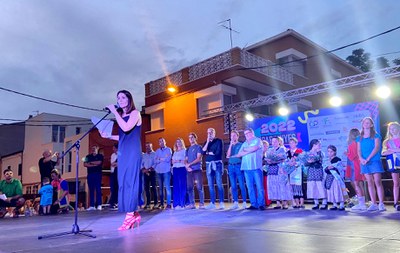 La festa major de Pardinyes ha donat el tret de sortida amb el pregó, a càrrec de la regidora Cristina Morón.