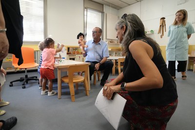L'escola bressol municipal del Rellotge ha estat una altra de les visites en aquest inici de curs.