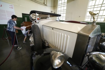 Avui, de forma extraordinària, els visitants han pogut pujar en alguns dels vehicles exposats.