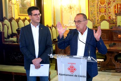 El Paer en Cap, Miquel Pueyo, i el primer tinent d'alcalde, Toni Postius, han presentat avui les novetats del Pla de l'Estació.