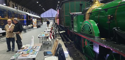 La trobada s'ha celebrat al Museu del Ferrocarril de Madrid.