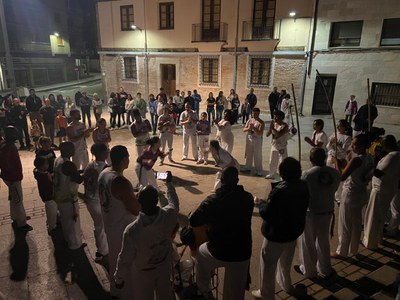 Roda de Capoeira a la plaça Sant Llorenç.