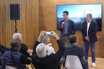 El tinent d'alcalde Toni Postius ha participat en la recepció d'entitats a l'estand de la Paeria.
