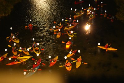 La secció de Piragüisme del Sícoris ha celebrat el 75 aniversari del club sumant-se als actes de la festa major.