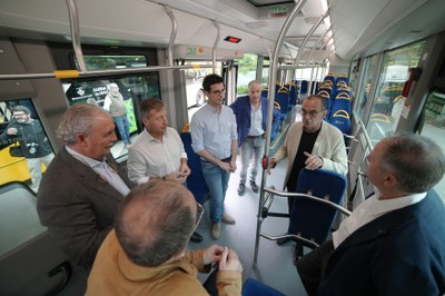 Vista de l'interior d'un dels vehicles, que ara circularan pels carrers de Lleida.