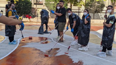 L'acció artística comunitària ha estat realitzada sota la direcció de Foxy i Joon, artistes de l’Associació Cultural d’Artistes Promethea i ha compta….
