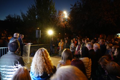 Veïns i veïnes de la Bordeta han assistit a l'acte d'obertura del nou Molí de Sant Anastasi que ha reformat i adequat la Paeria.