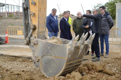 Imatge de la visita d'avui a les obres que s'estan fent a Llívia.