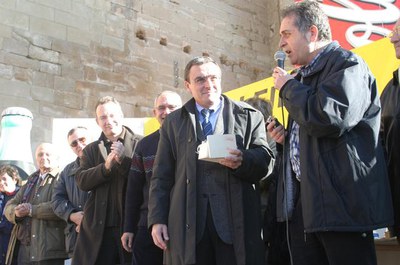 La Paeria ha homenatjat Joan Moraño pels seus 25 anys d'èxit al capdavant de la Pujada.