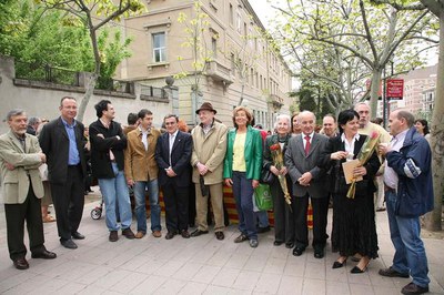 Ros i Sàez han assistit al vermut literari de la llibreria Punt de Llibre a la Rambla d'Aragó.