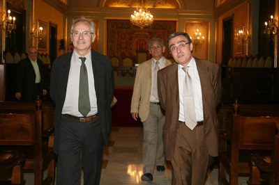 El Síndic ha visitat el saló del retaule i el saló de sessions de l'Ajuntament de Lleida..