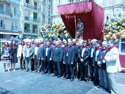 Els portadors d'enguany de la imatge de Sant Anastasi.