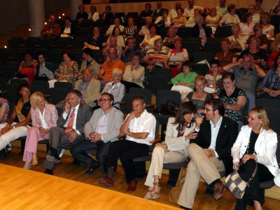 L'auditori ha acollit el pregó del doctor Busqueta.