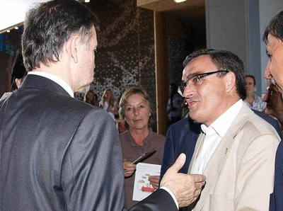 El paer en cap, amb el president de la comunitat aragonesa, Marcelino Iglesias..