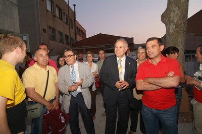 L'alcalde de Màtarò rep el paer en cap.